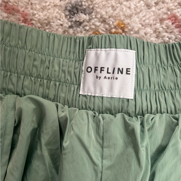 Aerie offline green high waisted shorts XS - Picture 3 of 5